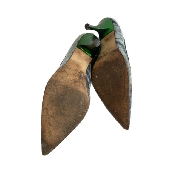 Hype Green Velvet Heels - Picture 5 of 5